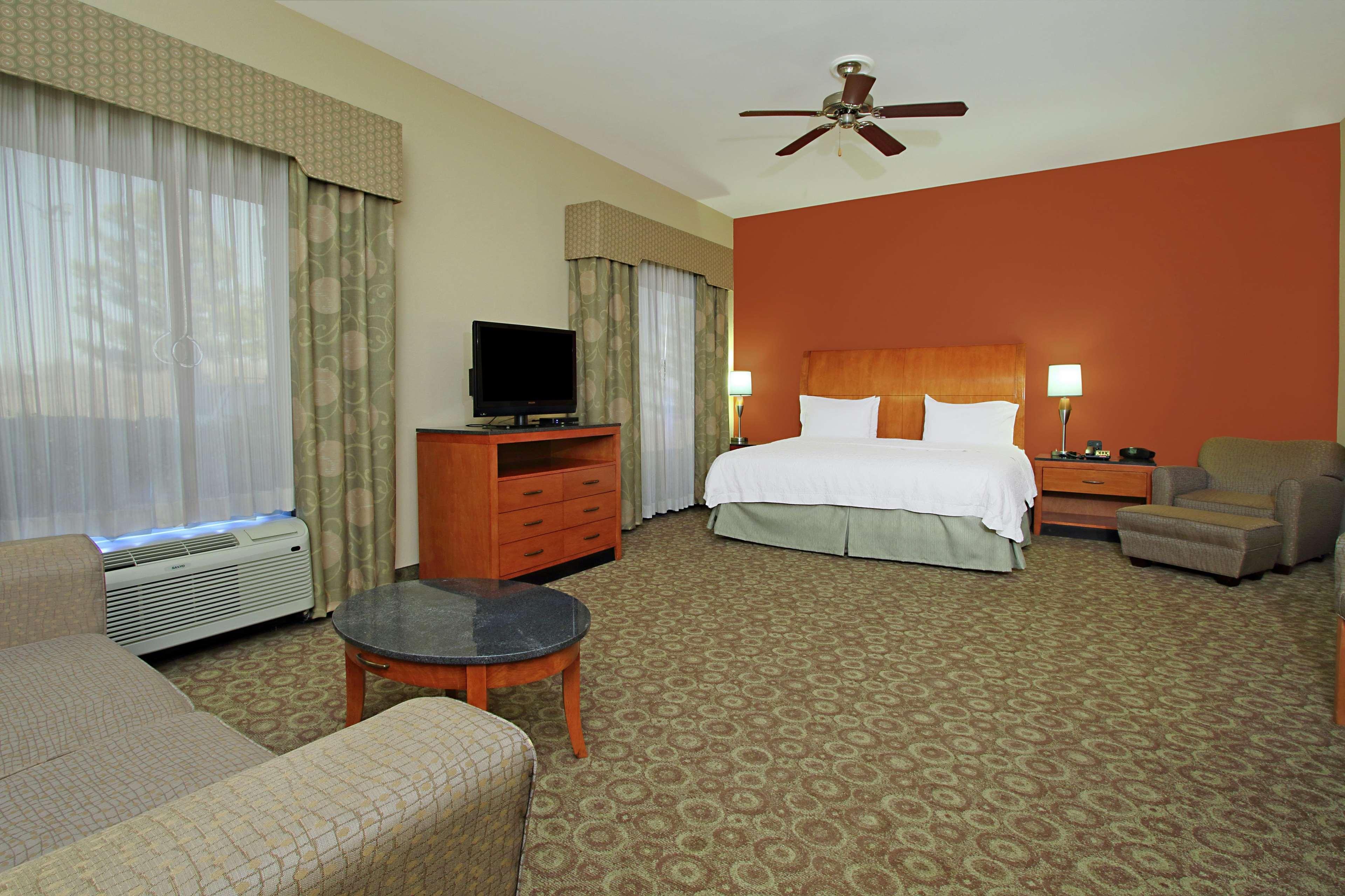 Hampton Inn & Suites Buffalo Экстерьер фото