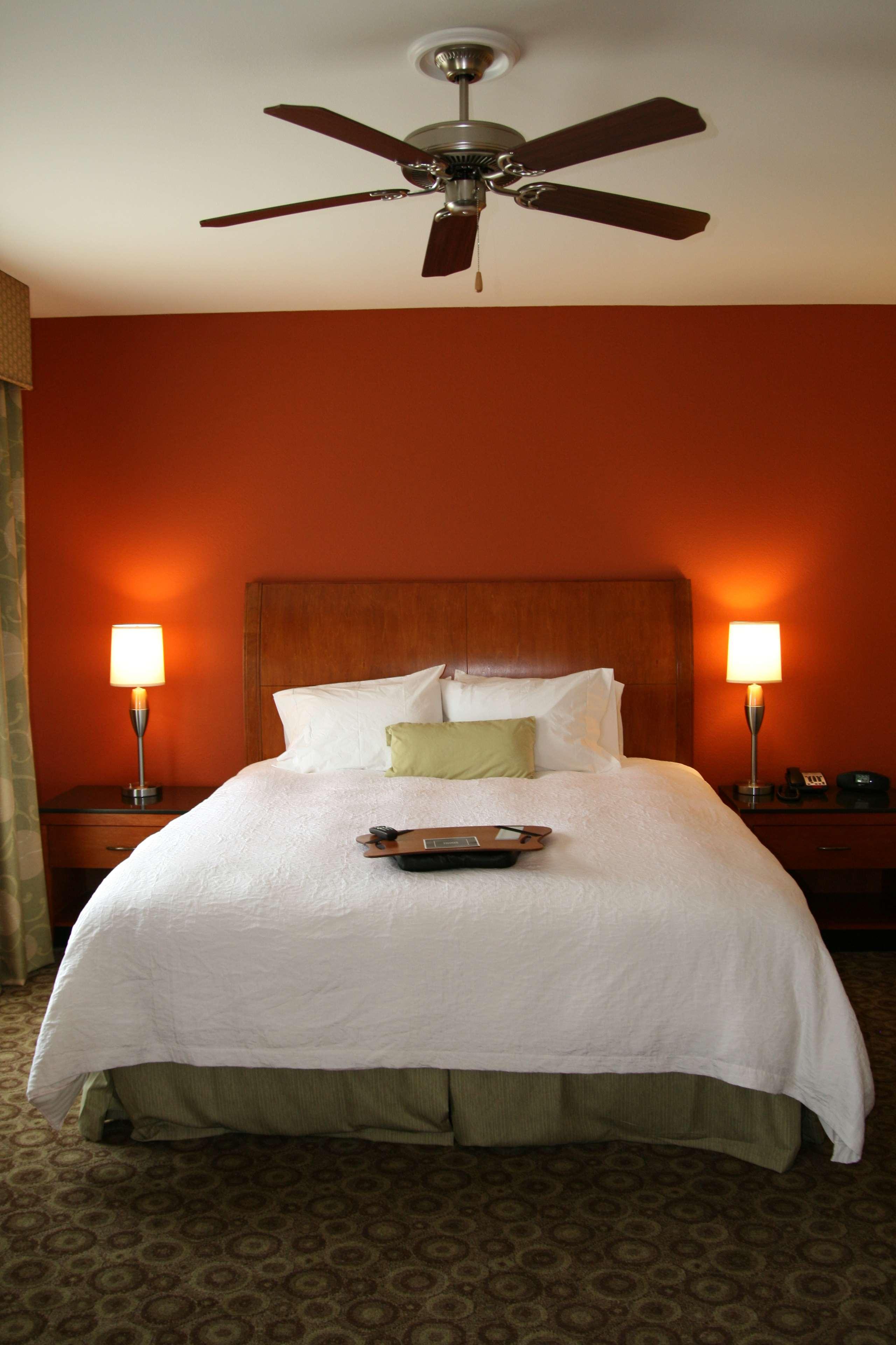 Hampton Inn & Suites Buffalo Номер фото