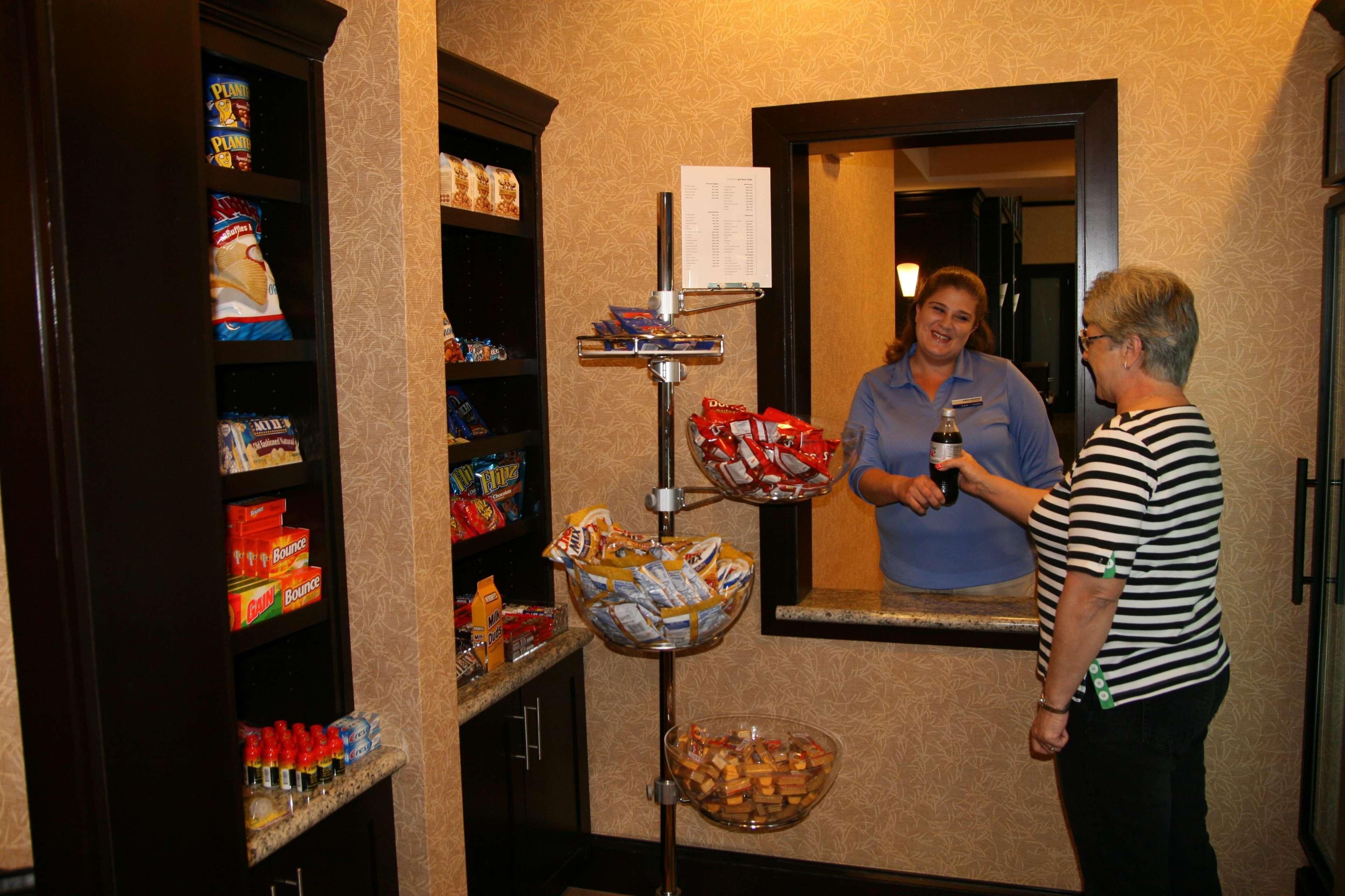 Hampton Inn & Suites Buffalo Экстерьер фото