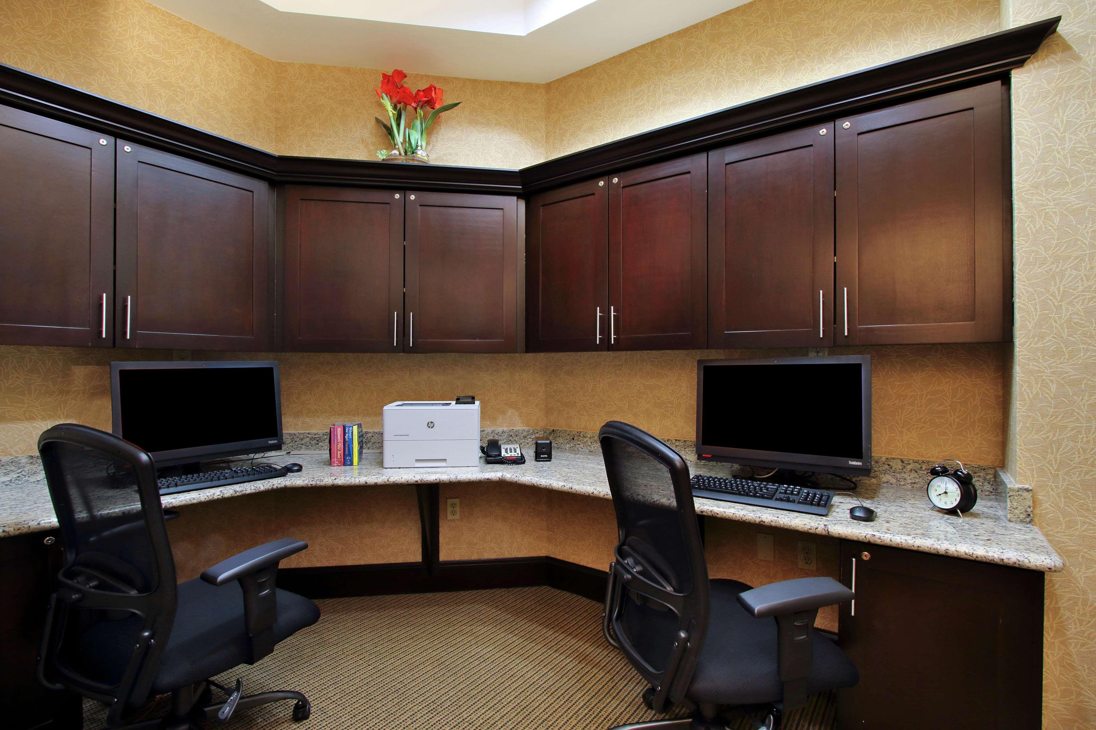 Hampton Inn & Suites Buffalo Экстерьер фото