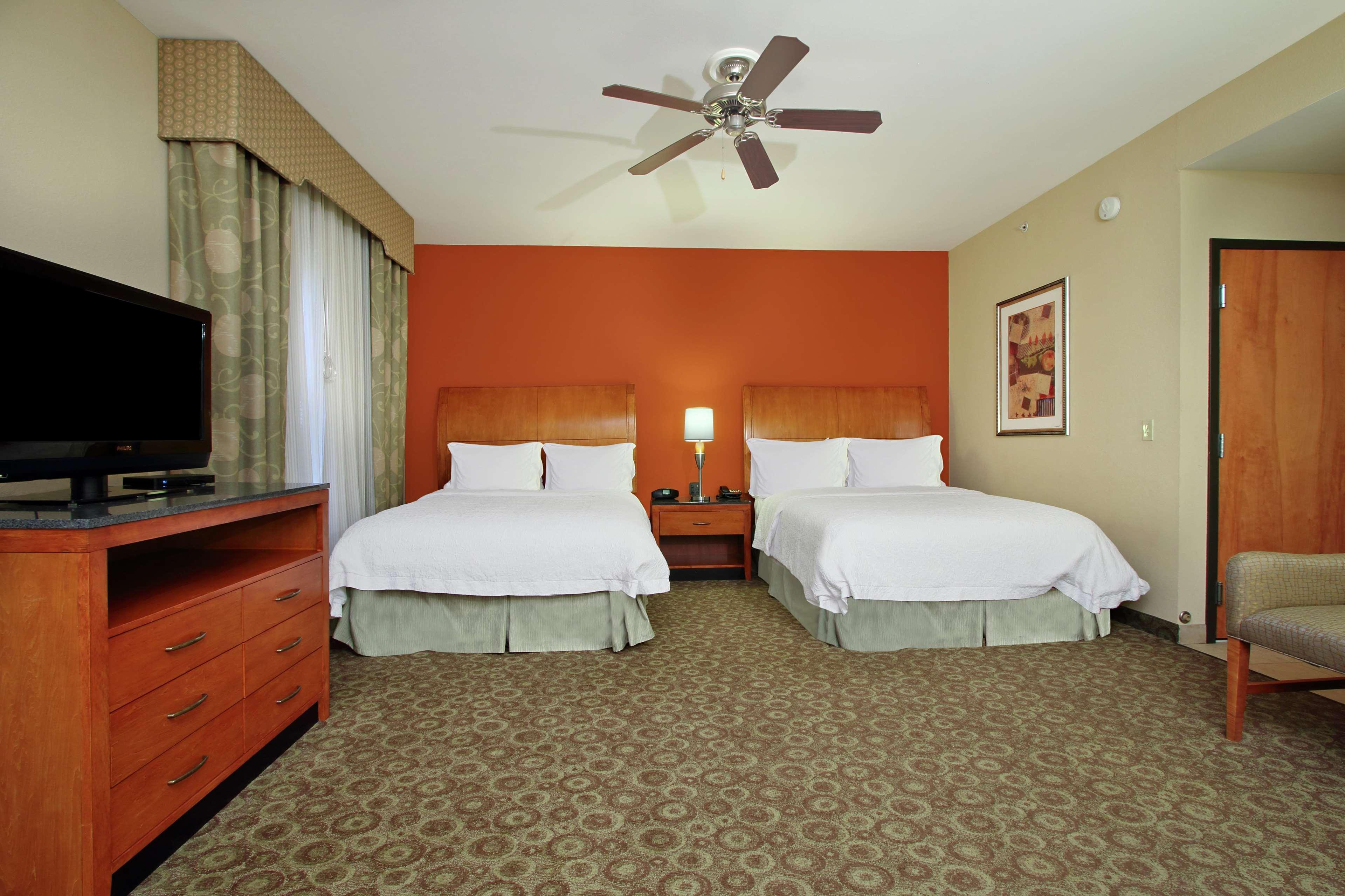 Hampton Inn & Suites Buffalo Экстерьер фото