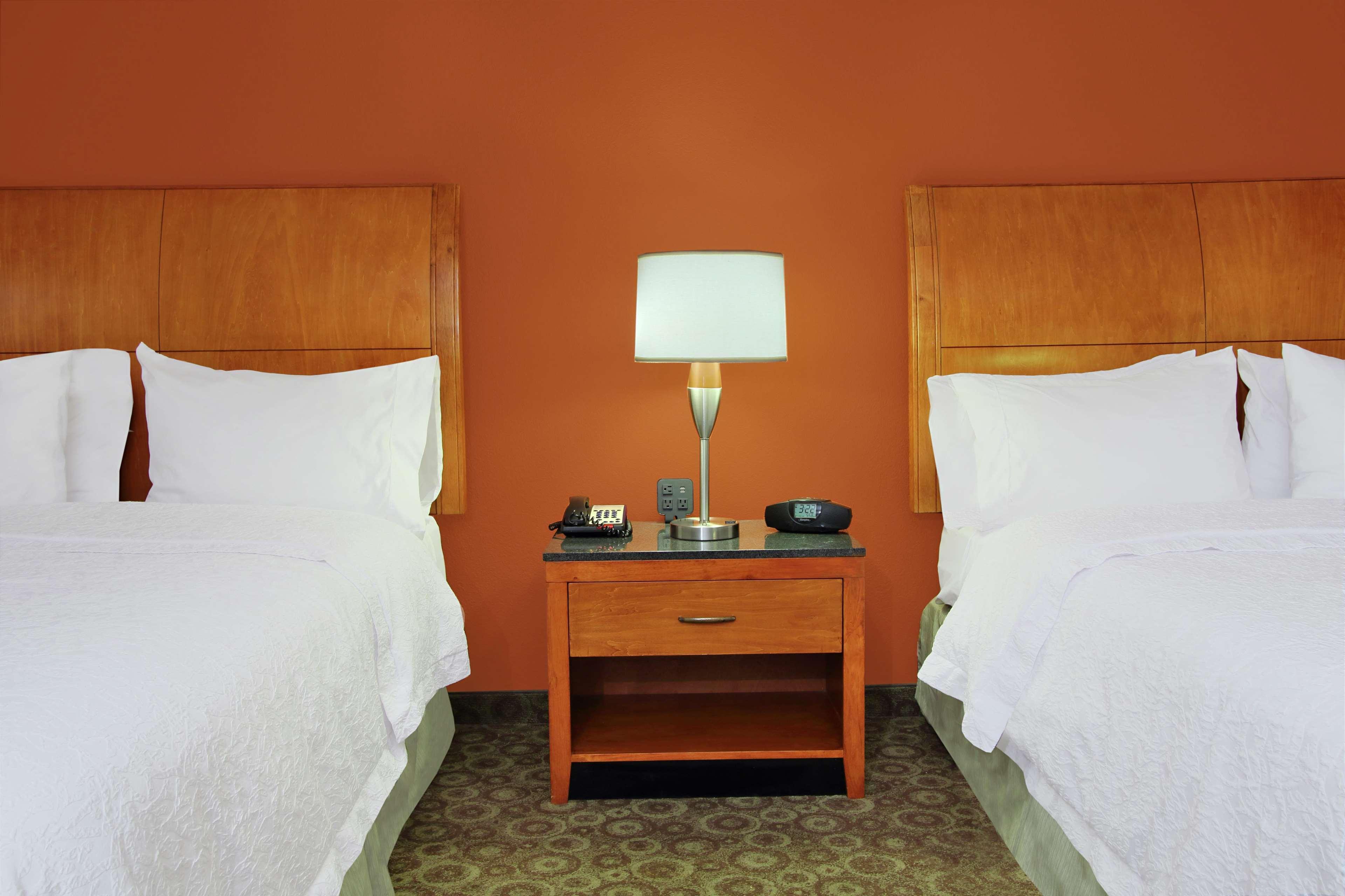 Hampton Inn & Suites Buffalo Экстерьер фото