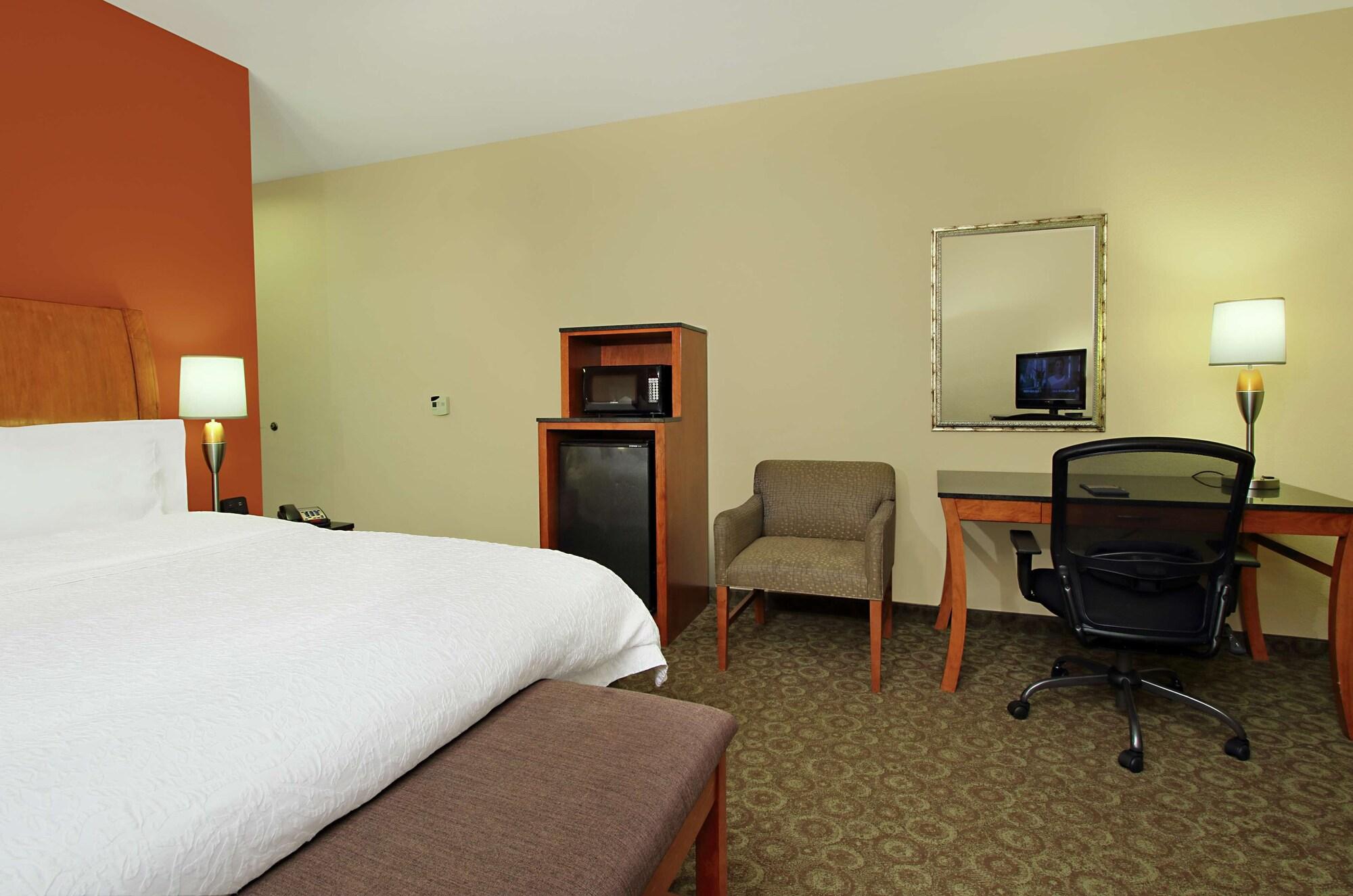Hampton Inn & Suites Buffalo Экстерьер фото