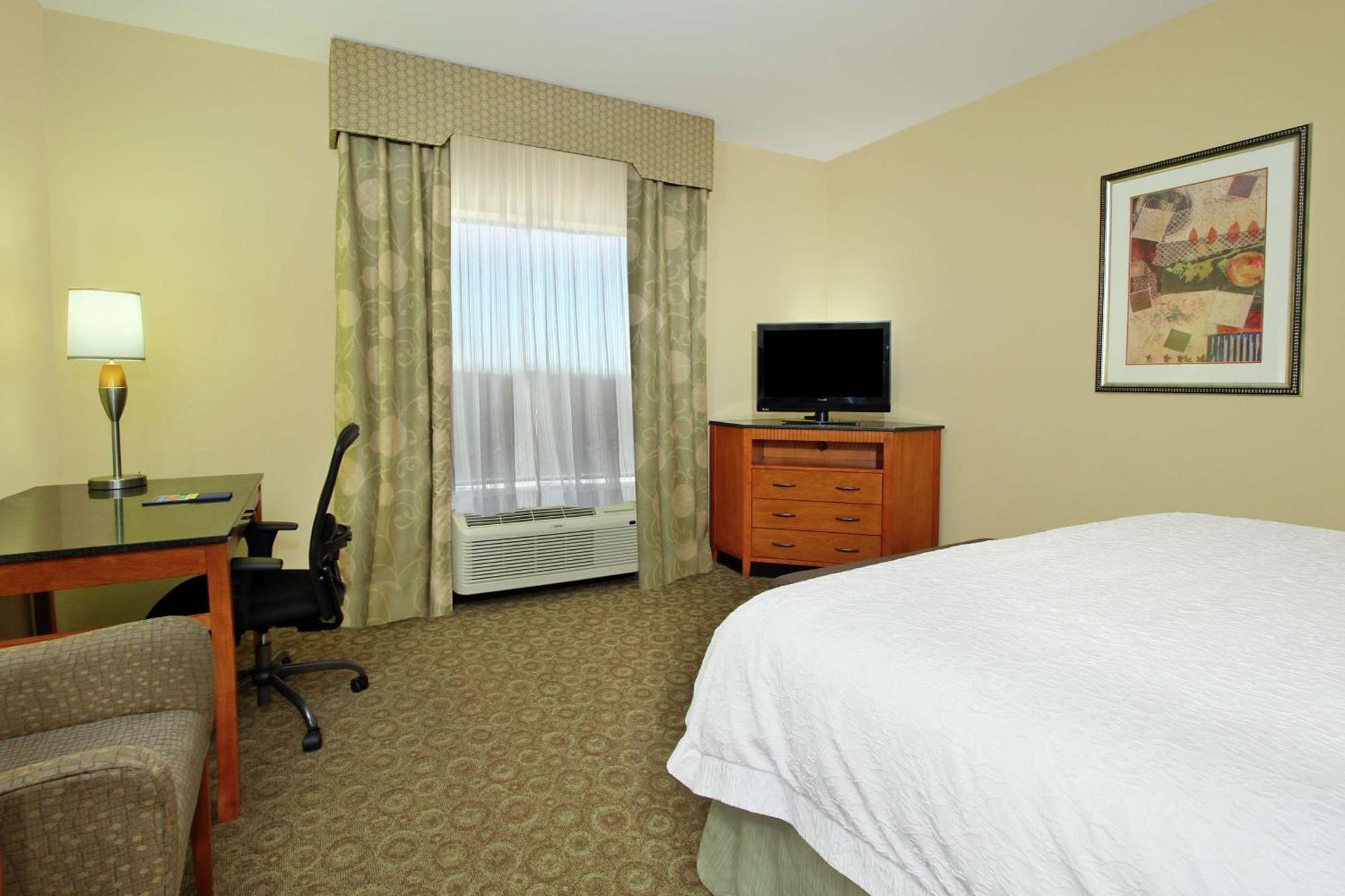 Hampton Inn & Suites Buffalo Экстерьер фото
