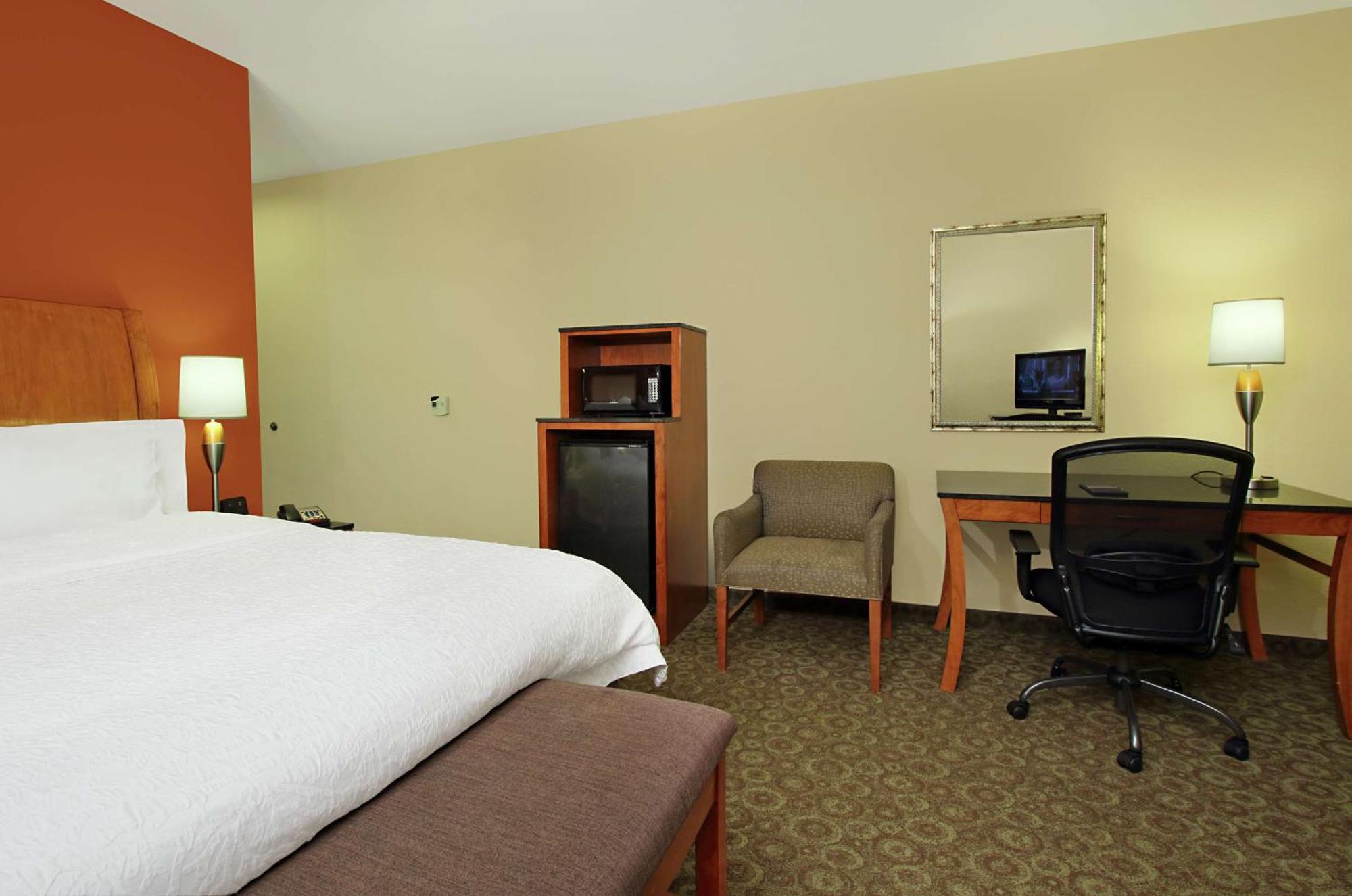 Hampton Inn & Suites Buffalo Экстерьер фото