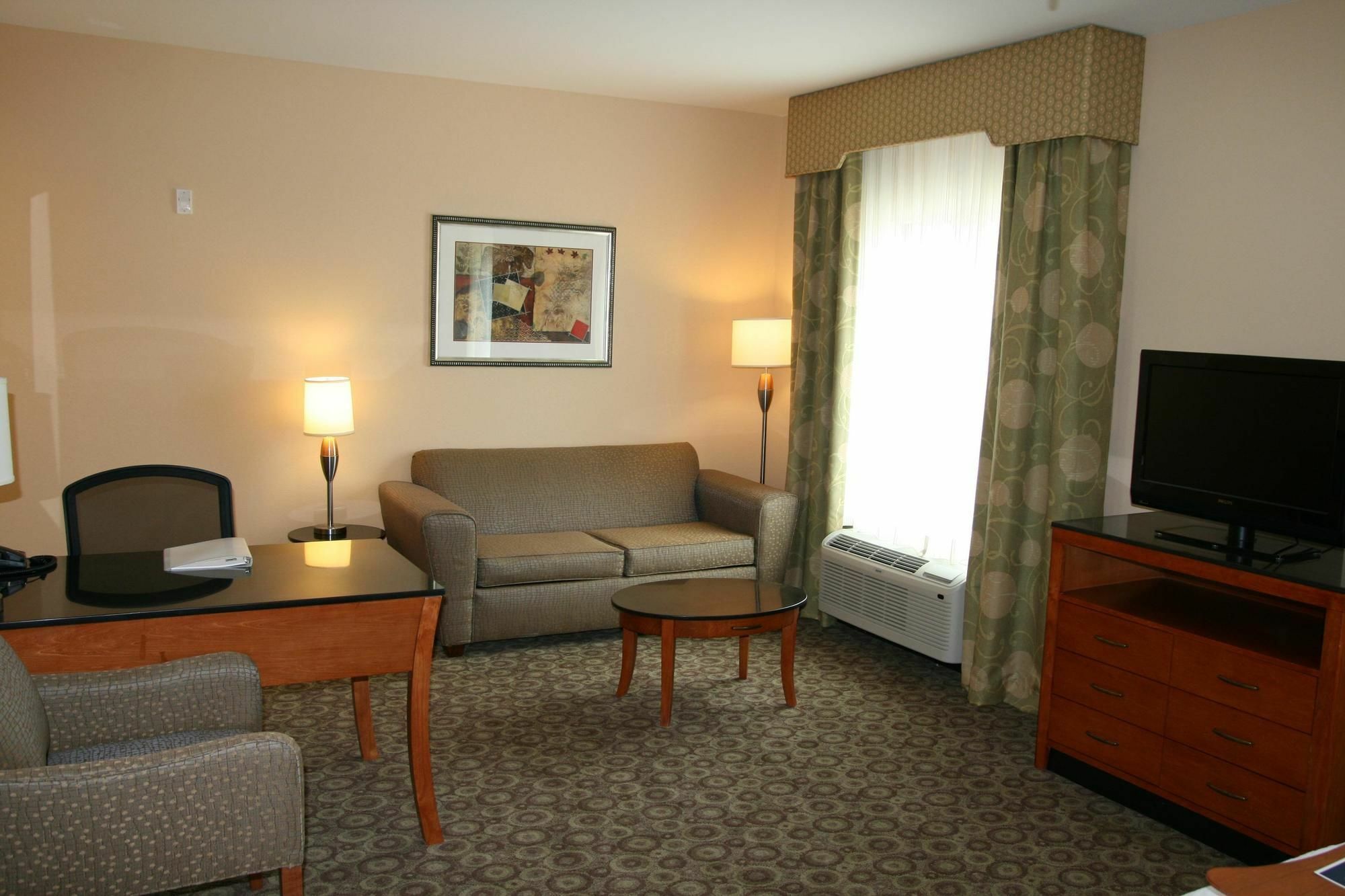 Hampton Inn & Suites Buffalo Номер фото